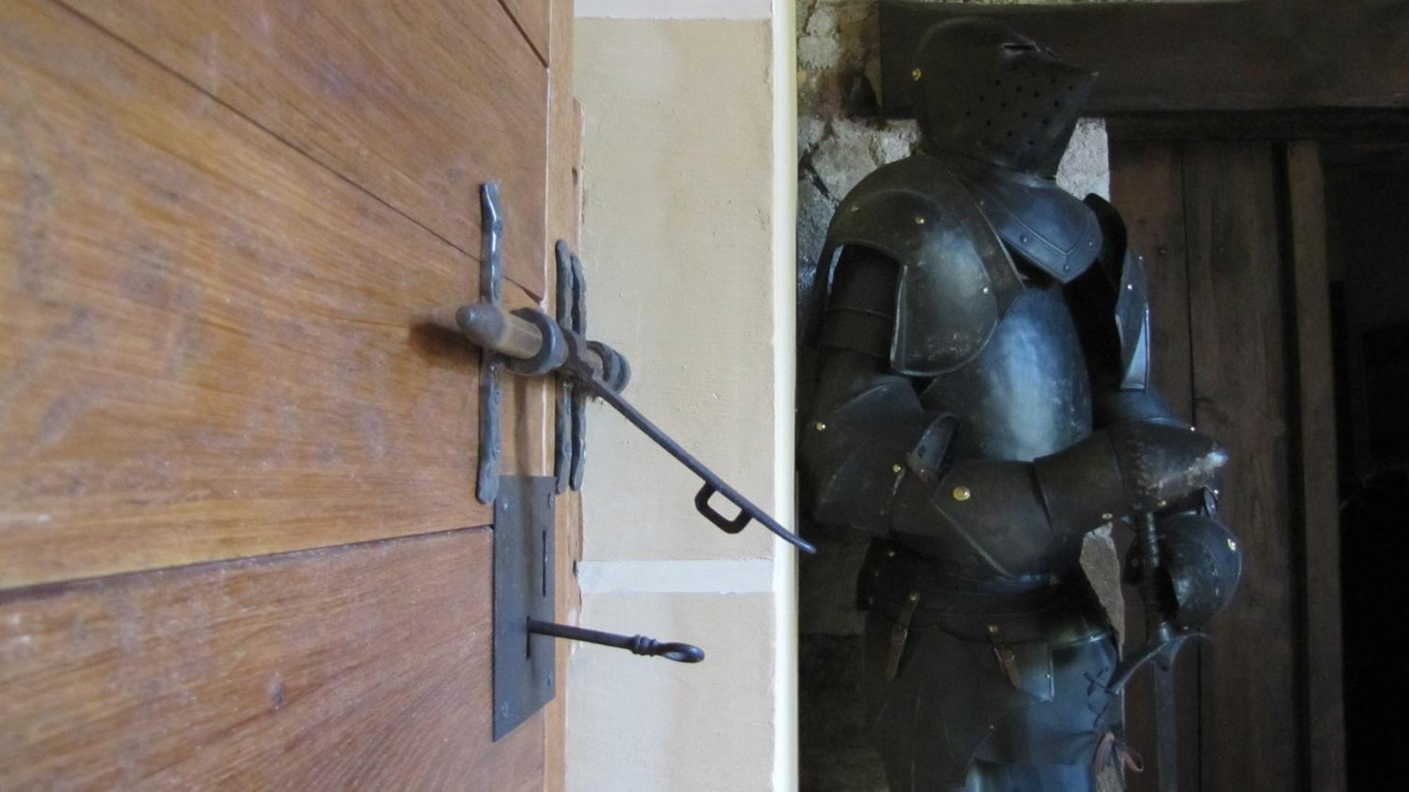 Saint-Rémy-de-Chargnat Chateau Des Aiguilles מראה חיצוני תמונה