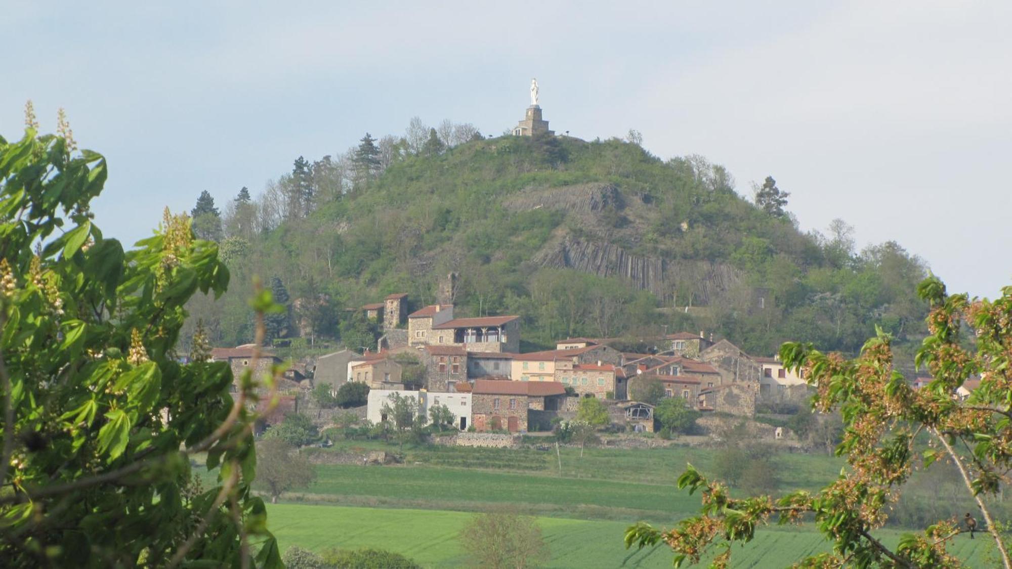 Saint-Rémy-de-Chargnat Chateau Des Aiguilles מראה חיצוני תמונה